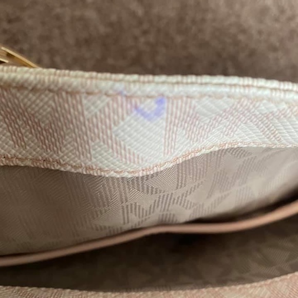 Michael Kors Purse - Picture 3 of 3